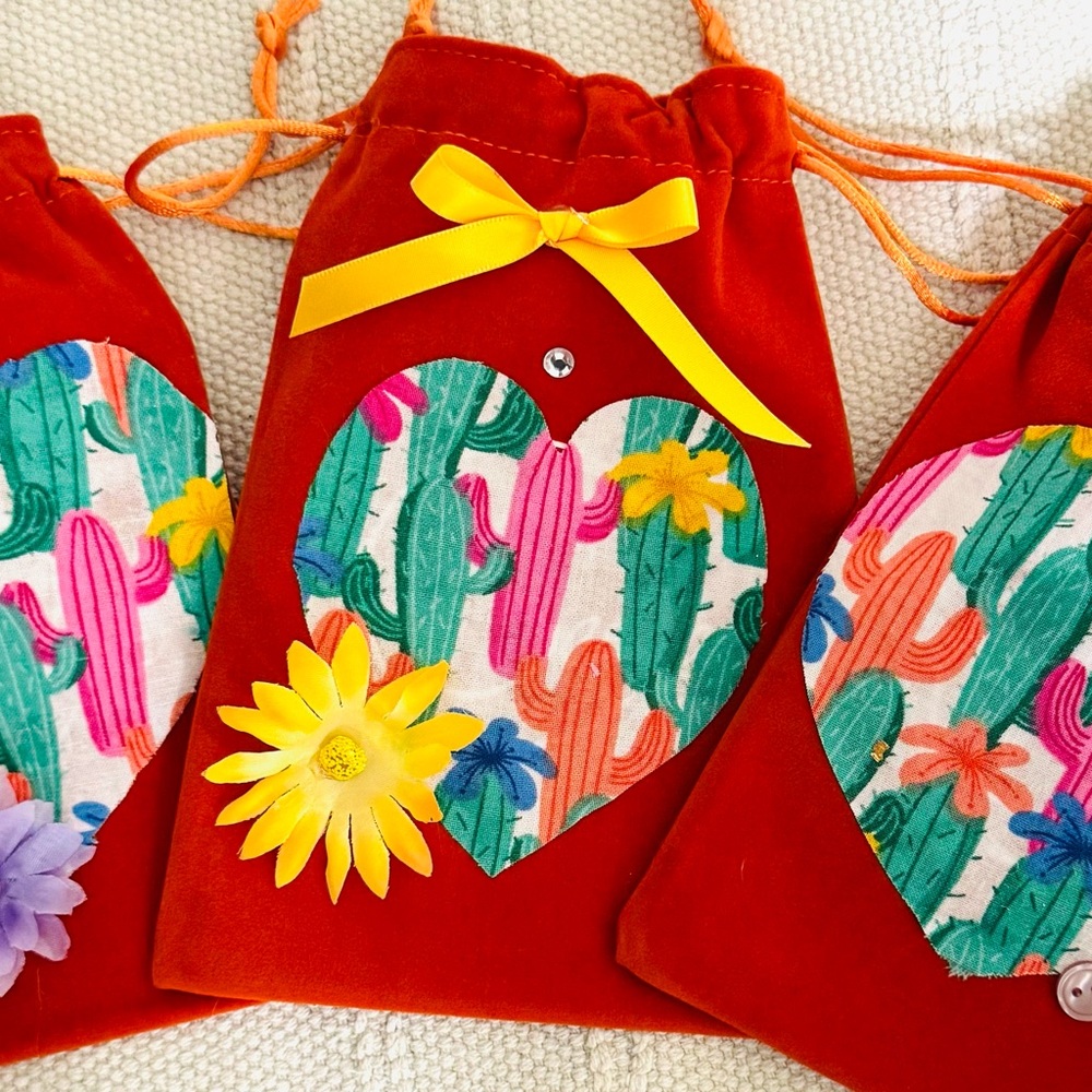 velvet Cactus Drawstring Bags & tags - Picture 2 of 4